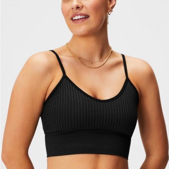 Fabletics Black Shauna Seamless Midi Bra Womens S Ribbed Low Impact Athleisure - Picture 1 of 5